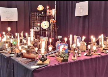 CHRISTMAS IN THE VALLEY