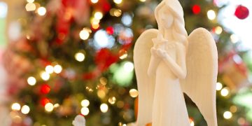 FRANK’S CHRISTMAS ANGELS