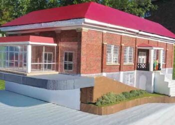 Spotlight on the Off Broadway Players