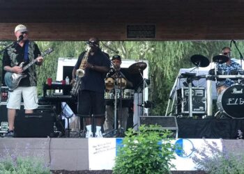 Broadway Timberville Rotary Presents “Friday Evening in the Park”