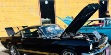 Rent a Racer: 1966 Shelby Mustang GT350 Hertz