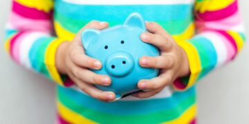 Teaching Kids Money Skills: Essential Financial Literacy